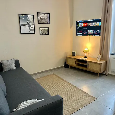 Douce Parenthese Apartment *